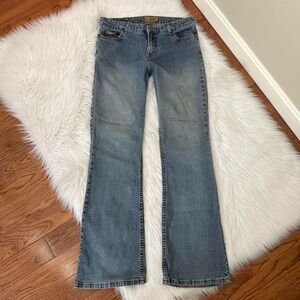 Vintage Y2K flare jeans by Lei 🤎